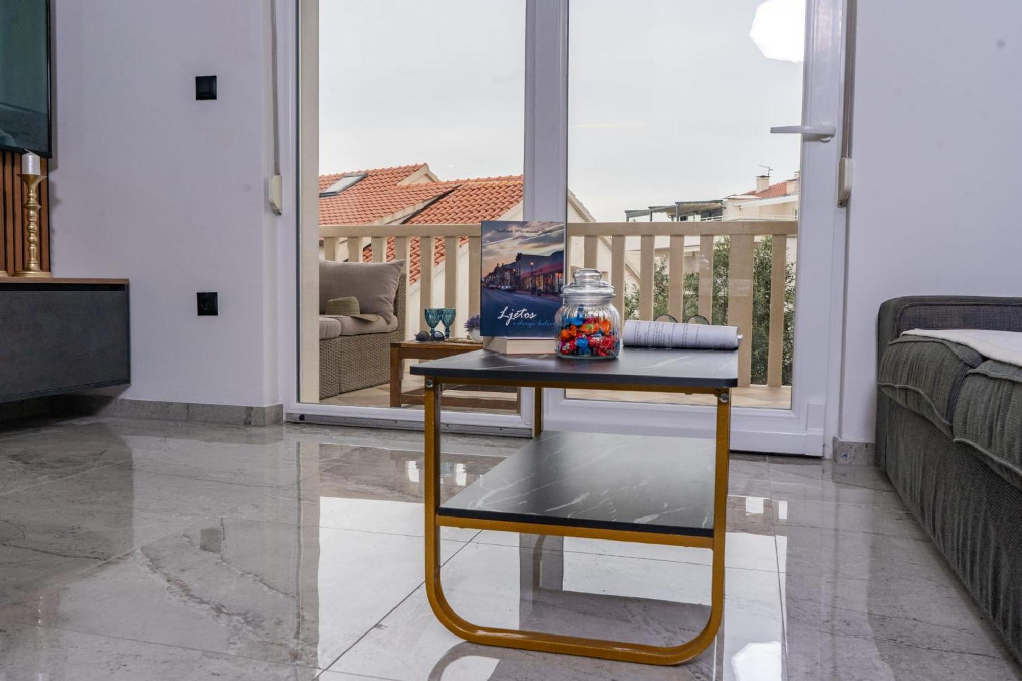 Apartments Bubalo هفار الغرفة الصورة