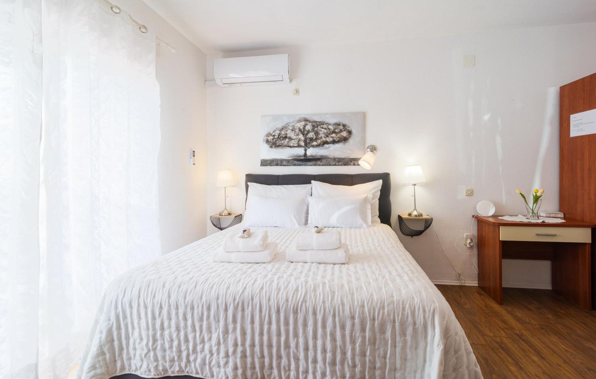 Apartments Bubalo هفار الغرفة الصورة