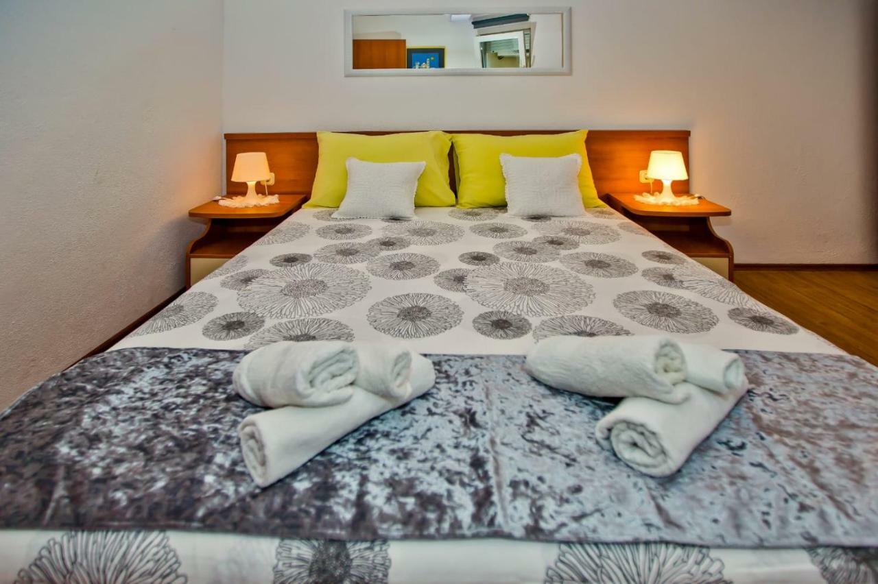 Apartments Bubalo هفار المظهر الخارجي الصورة