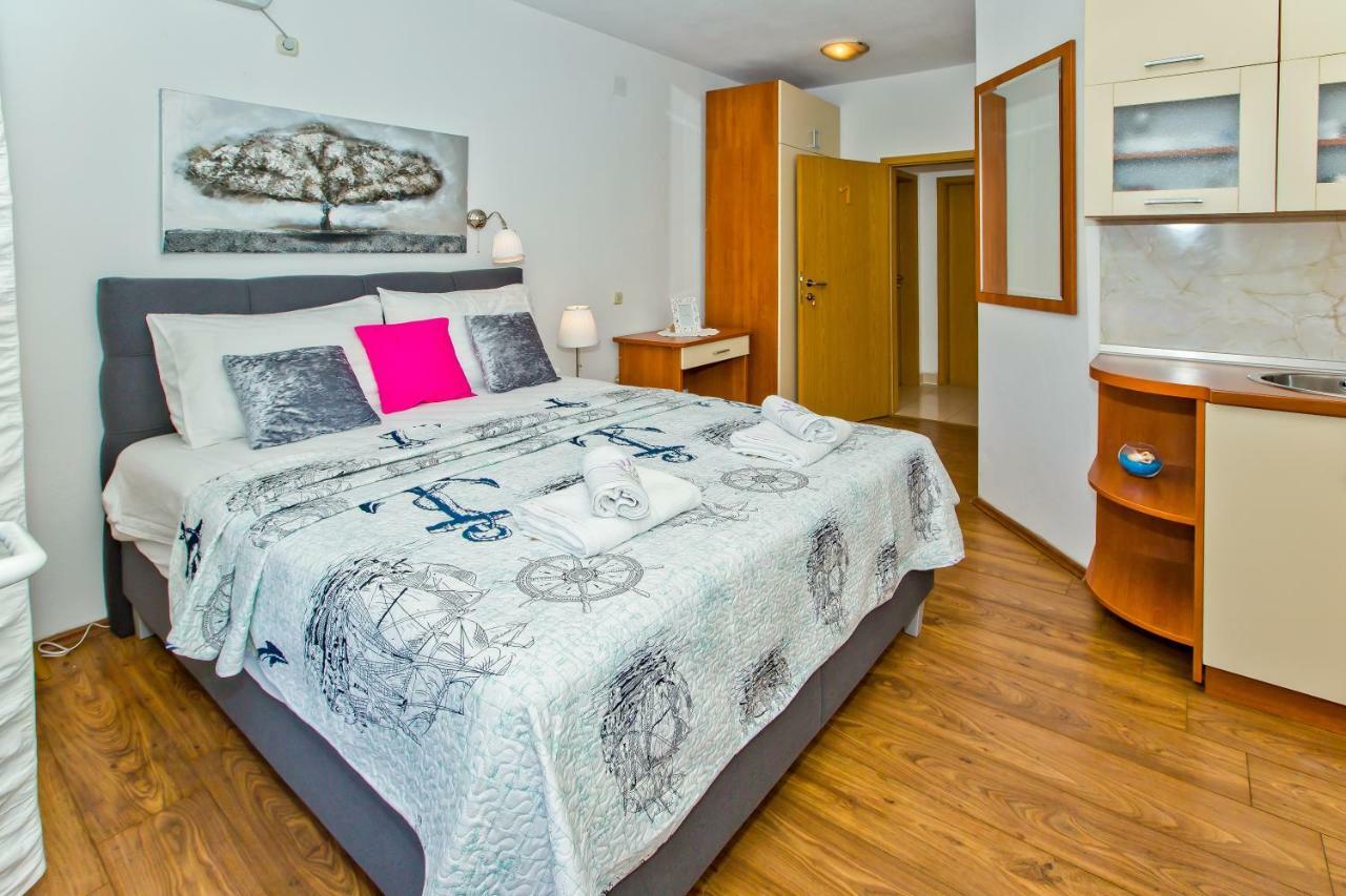 Apartments Bubalo هفار المظهر الخارجي الصورة